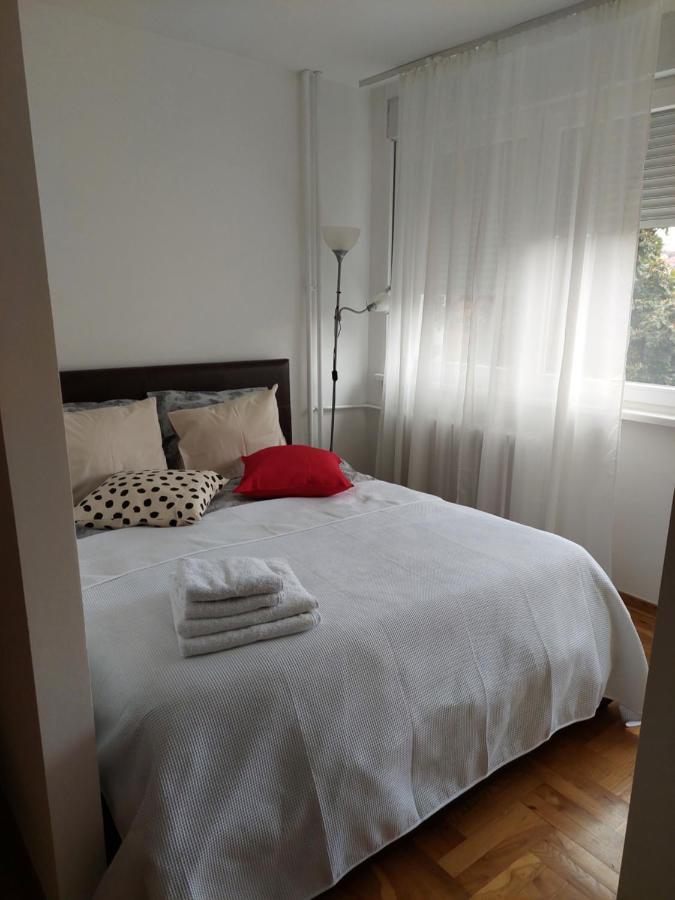 Sonata 1 Apartment เบลเกรด ภายนอก รูปภาพ