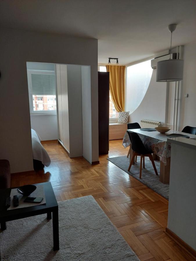 Sonata 1 Apartment เบลเกรด ภายนอก รูปภาพ